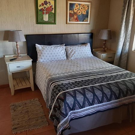 בלה-בלה Gallery Inn מראה חיצוני תמונה