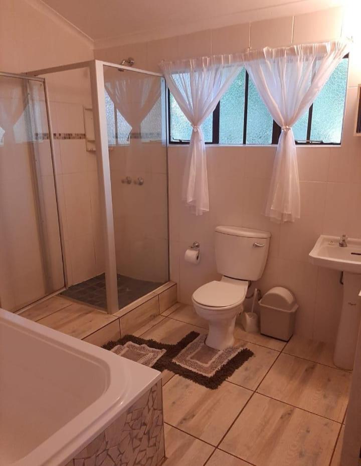 בלה-בלה Gallery Inn מראה חיצוני תמונה