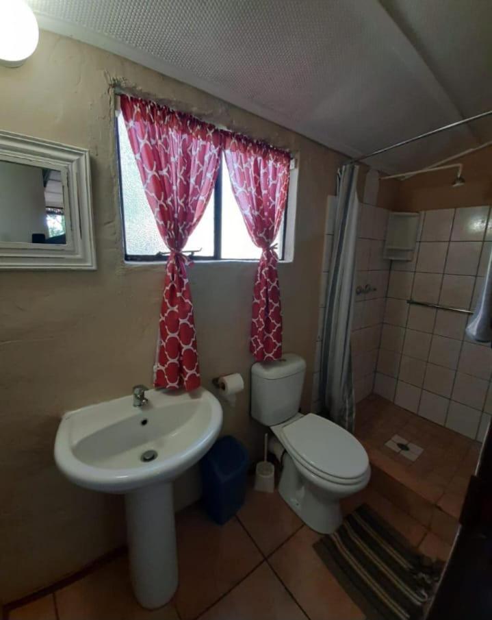 בלה-בלה Gallery Inn מראה חיצוני תמונה